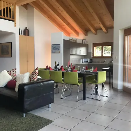 Authentic With Mountain View *