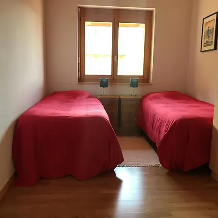 Authentic With Mountain View 아파트 베이소나츠