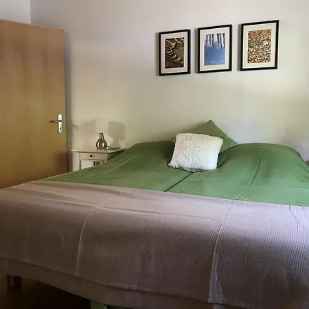 Authentic With Mountain View *