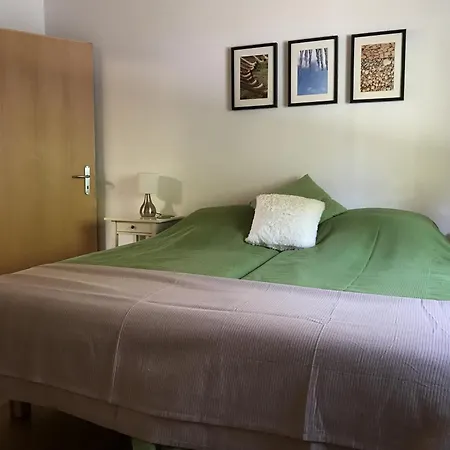 Authentic With Mountain View 公寓