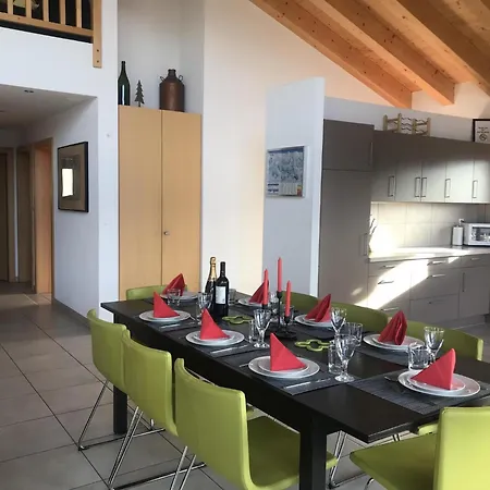 Authentic With Mountain View *