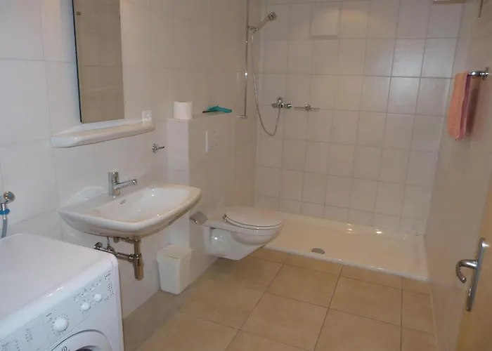 아파트 Authentic With Mountain View 베이소나츠