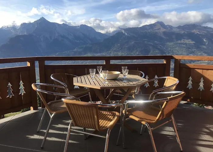 아파트 Authentic With Mountain View 베이소나츠