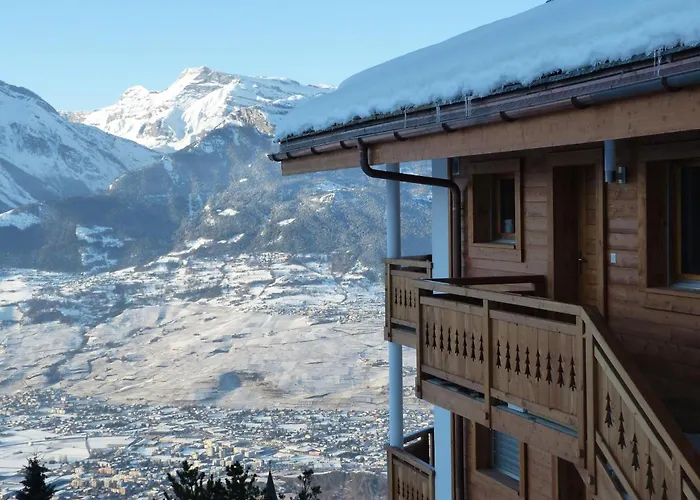 아파트 Authentic With Mountain View