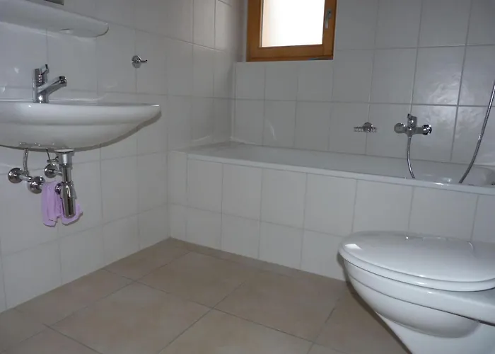 Authentic With Mountain View * 베이소나츠